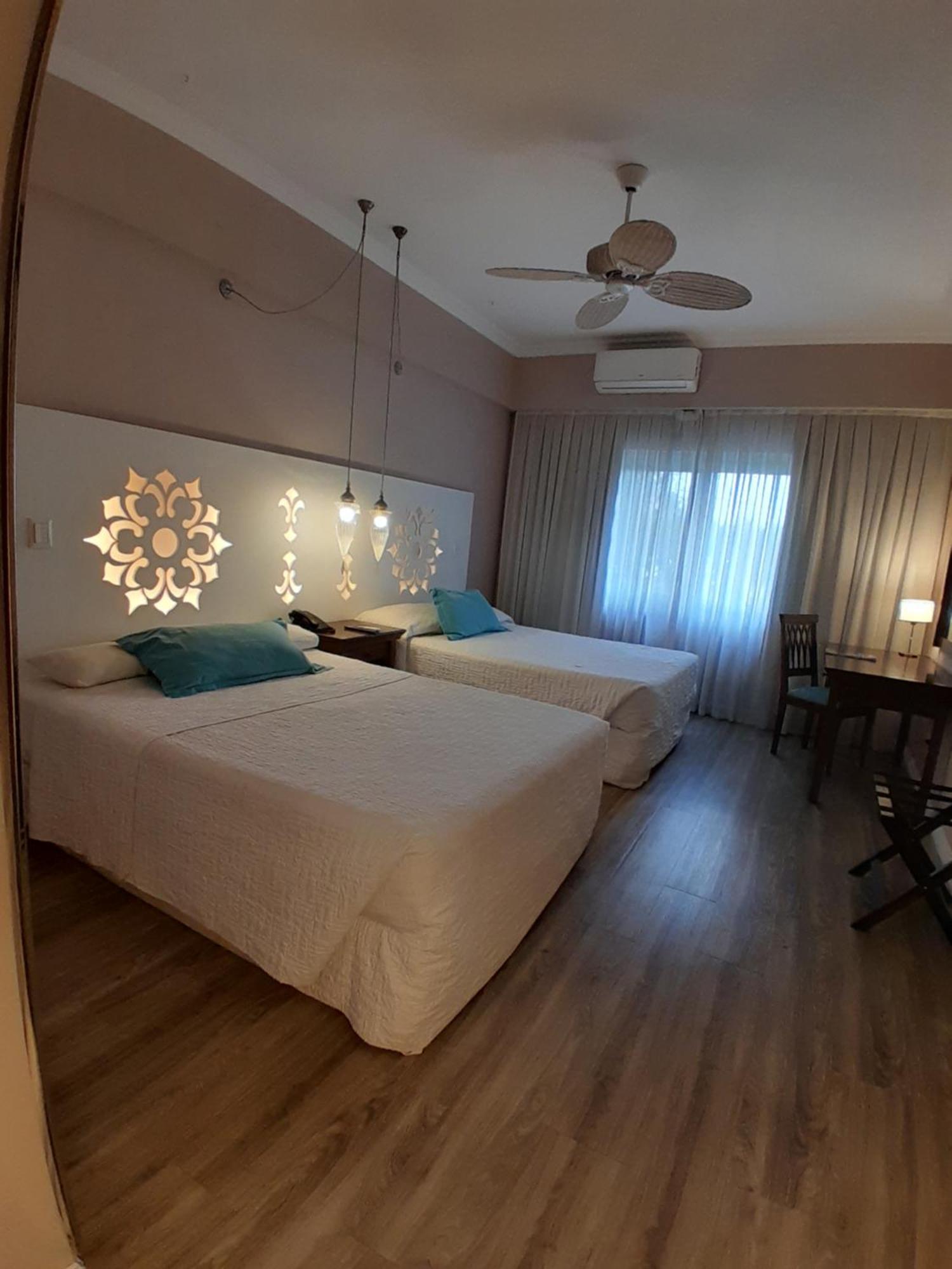 Howard Johnson Pilar Resort Spa & Convention Center מראה חיצוני תמונה