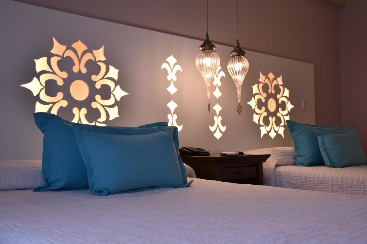 Howard Johnson Pilar Resort Spa & Convention Center מראה חיצוני תמונה
