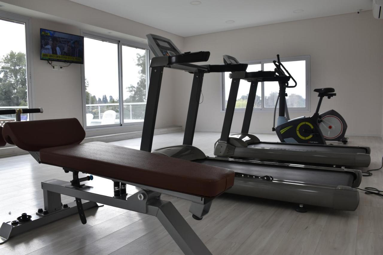 Howard Johnson Pilar Resort Spa & Convention Center מראה חיצוני תמונה